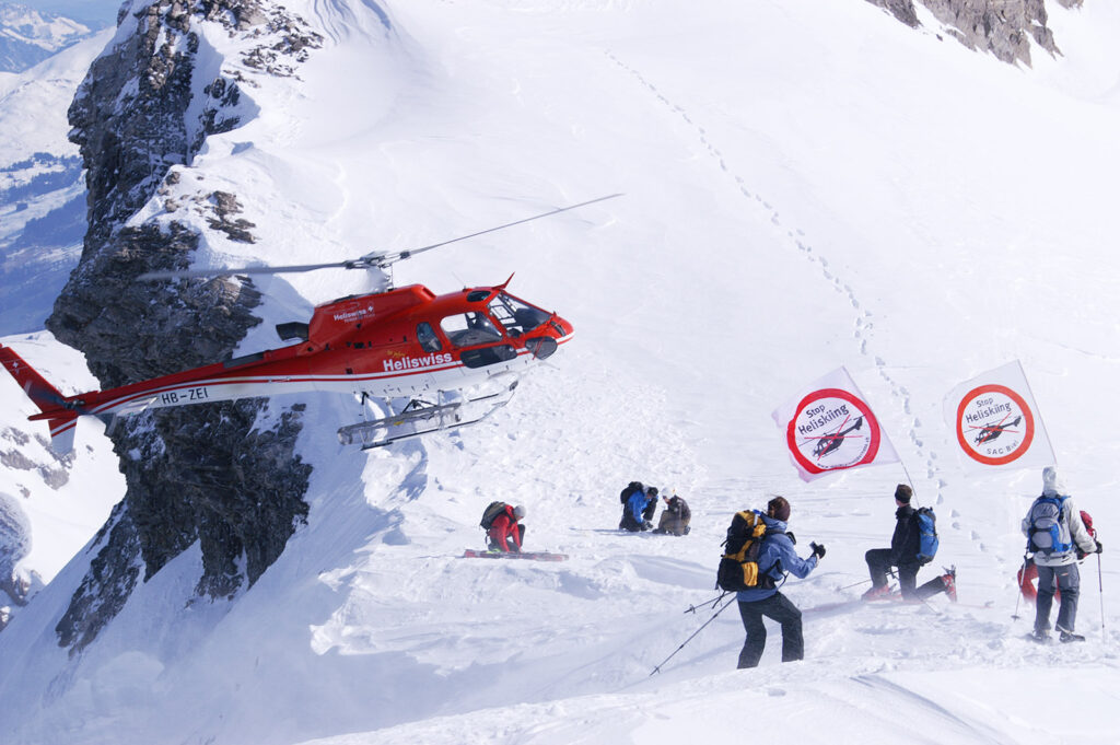 Bitte nicht hier, merci! Protest gegen Heliskiing © Mountain Wilderness