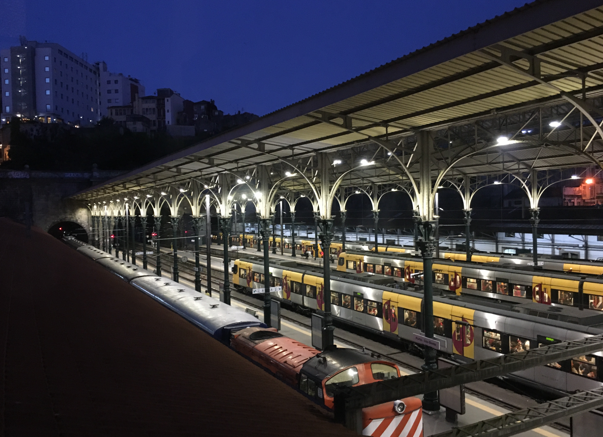 Klima-Grosseltern unterwegs: Bahnhof San Bento